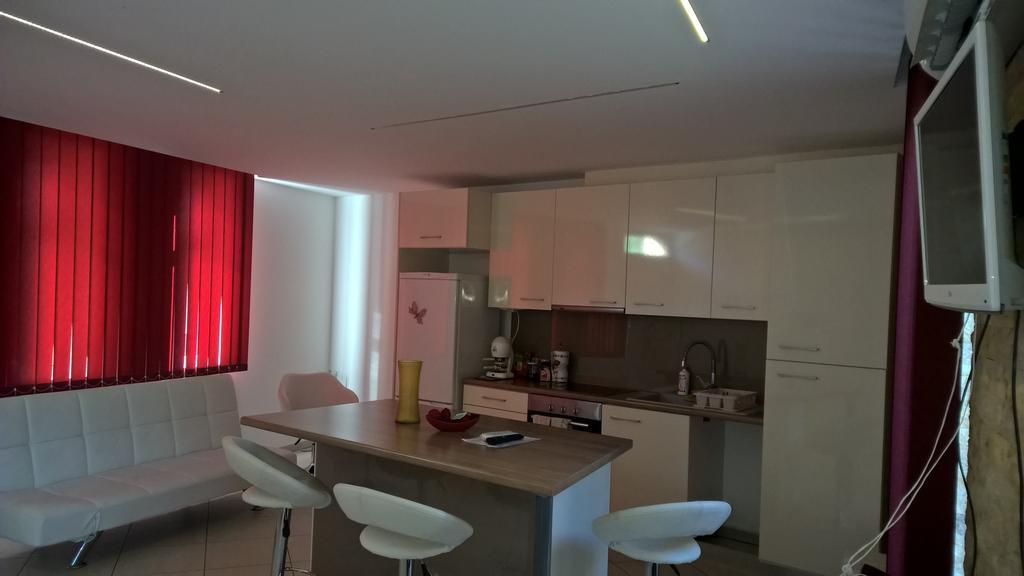 Kazinczy Apartment Kecskemet Bagian luar foto