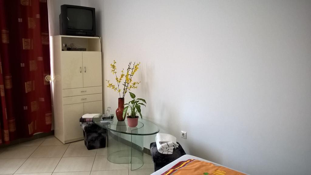 Kazinczy Apartment Kecskemet Ruang foto