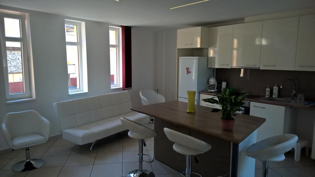 Kazinczy Apartment Kecskemet Bagian luar foto